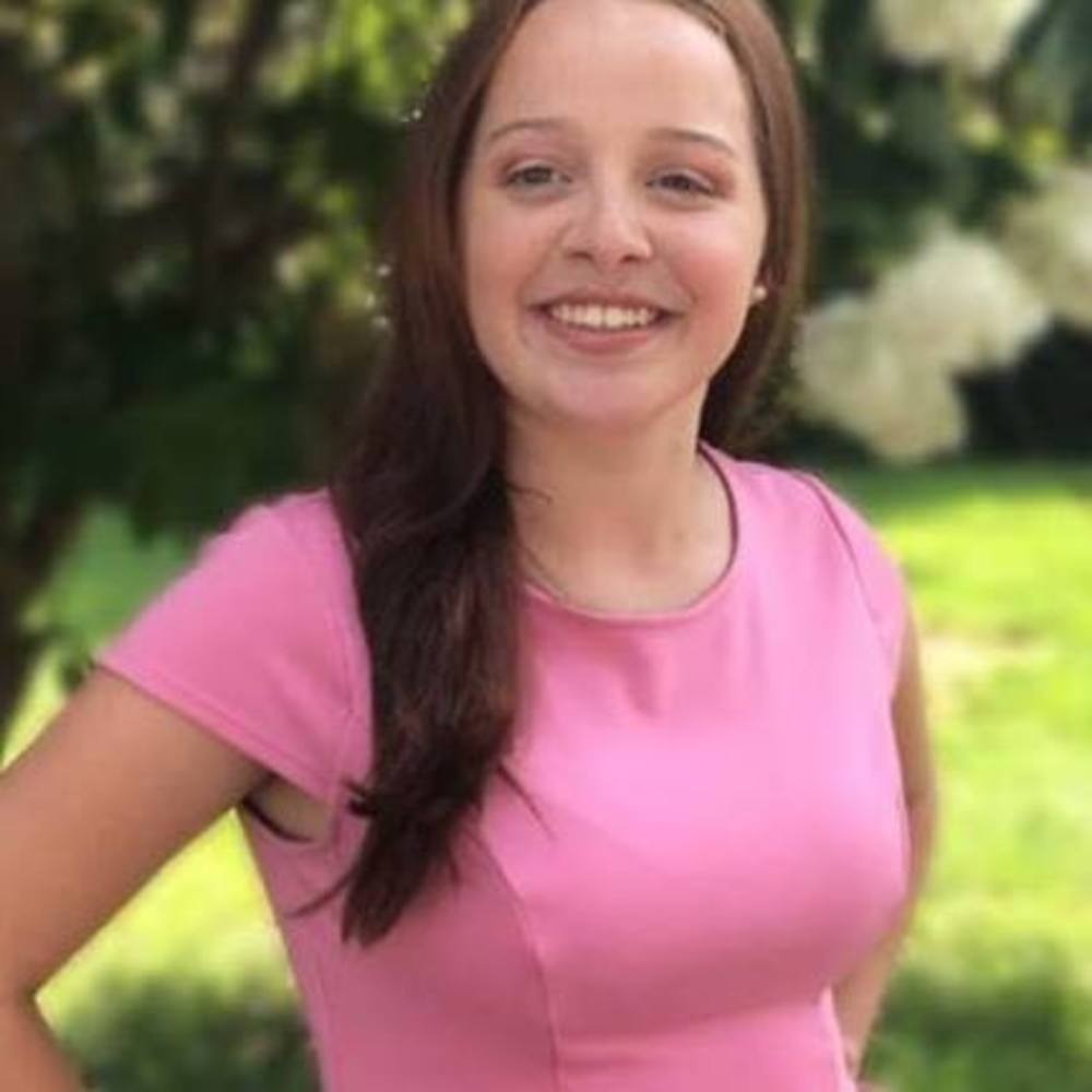 Meet your Posher, Becky